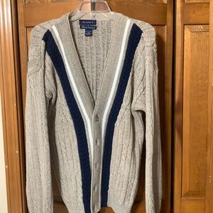 Vintage men’s cardigan size M